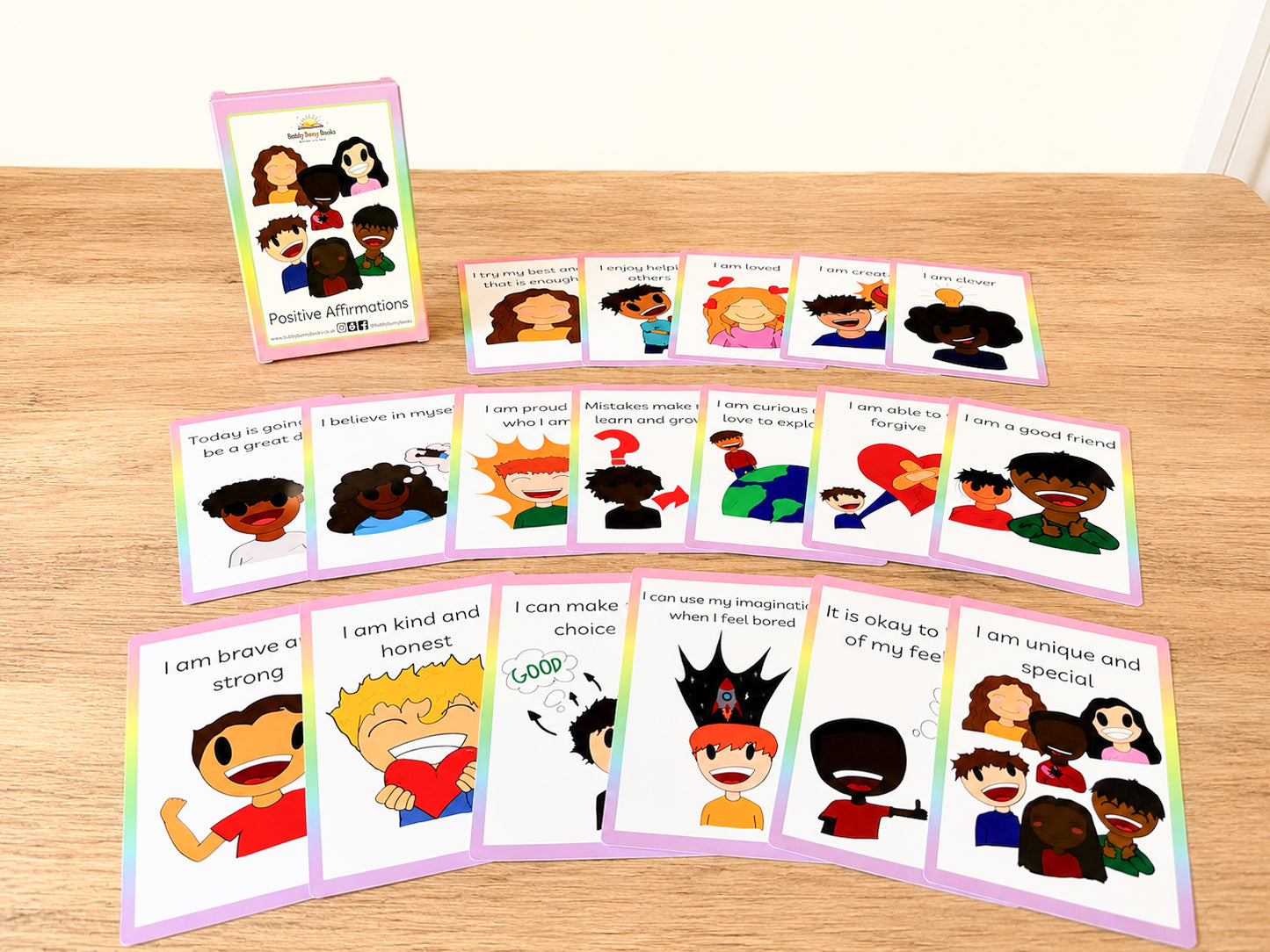 Positive affirmations flashcards to build children's confidence