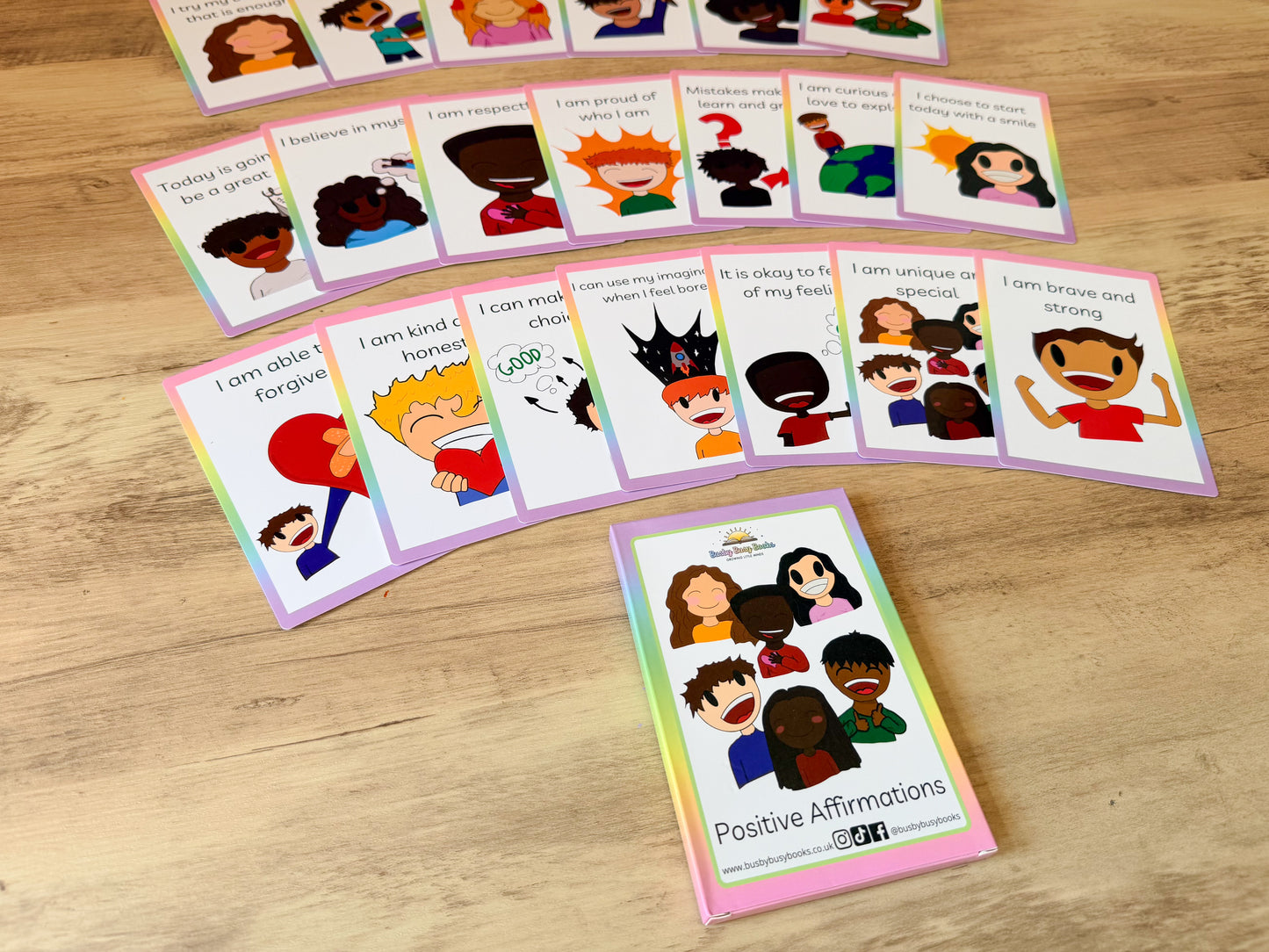 Positive affirmations flashcards to build children's confidence