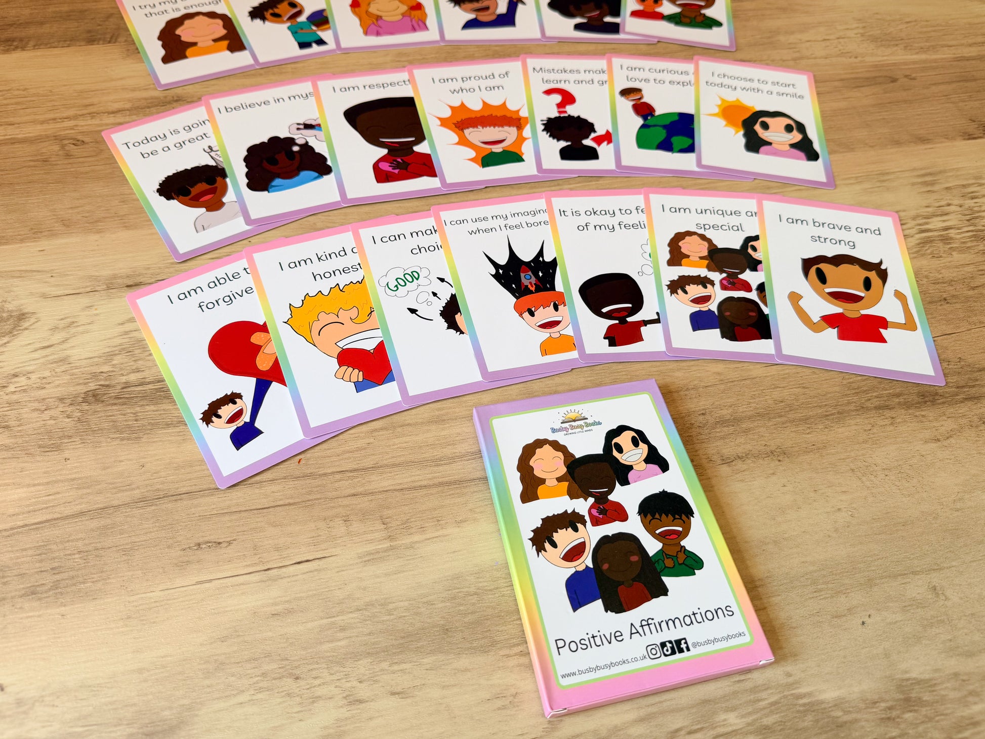 Positive affirmations flashcards to build children's confidence